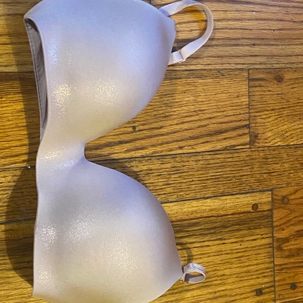champagne 34DD victoria’s secret bra